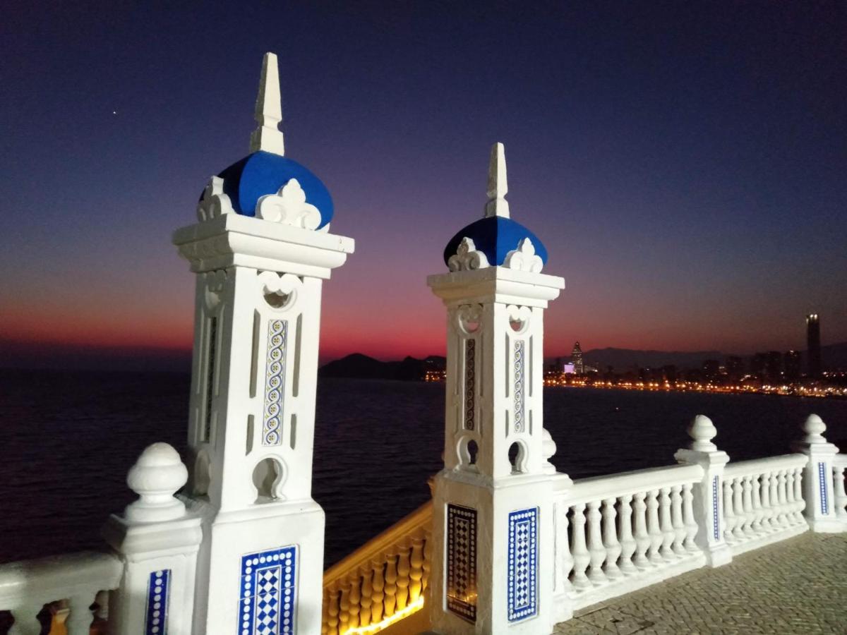 Benidorm Beach Bagian luar foto