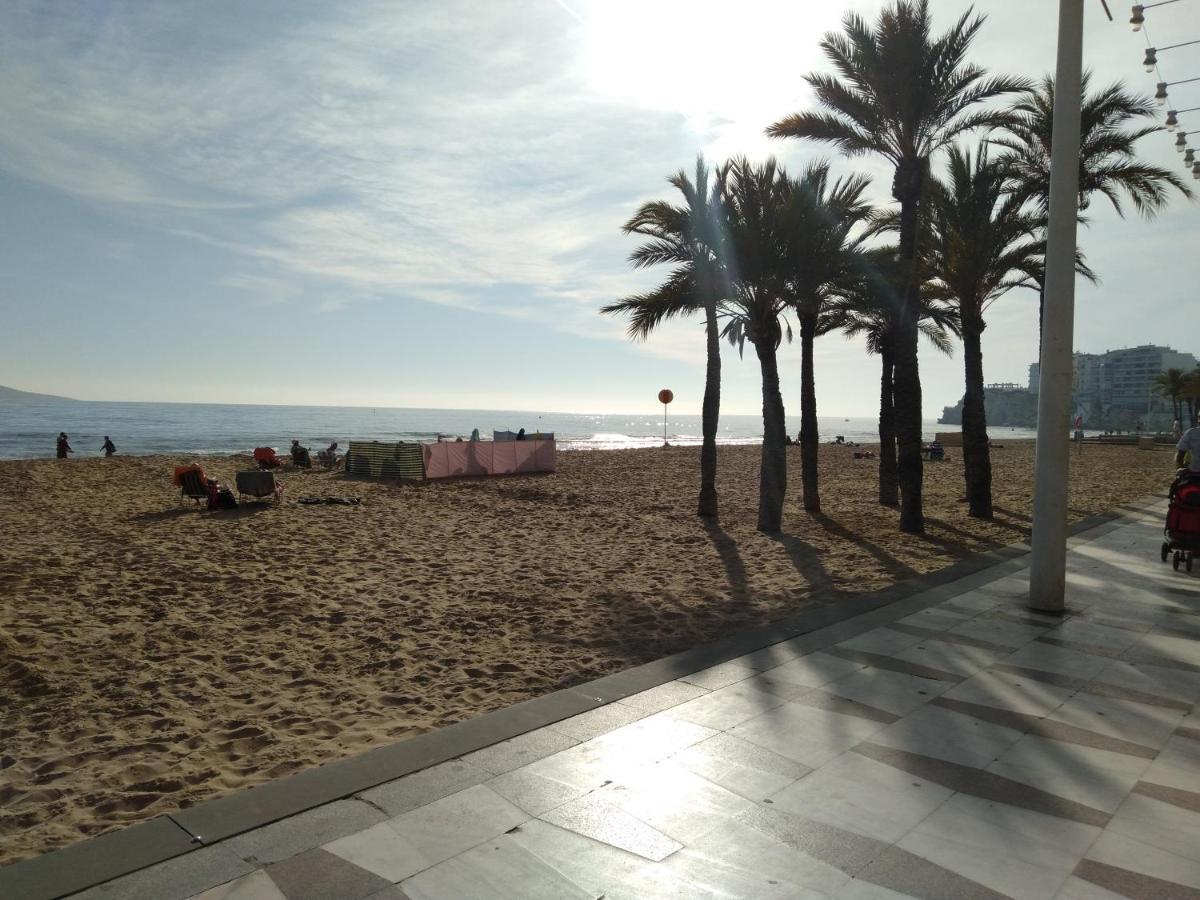 Benidorm Beach Bagian luar foto